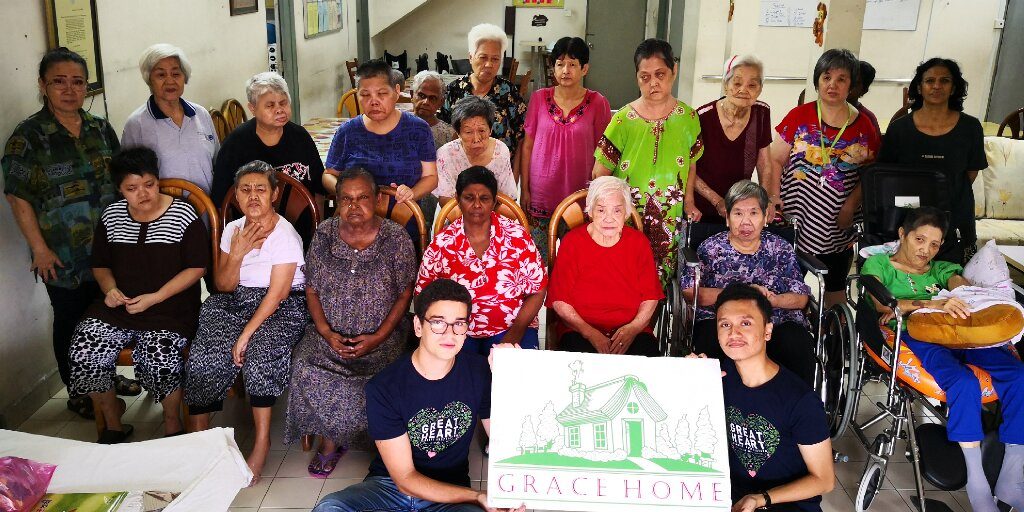 Visiting Amazing Grace’s Old Folks Home Visiting Amazing Grace’s Old Folks Home